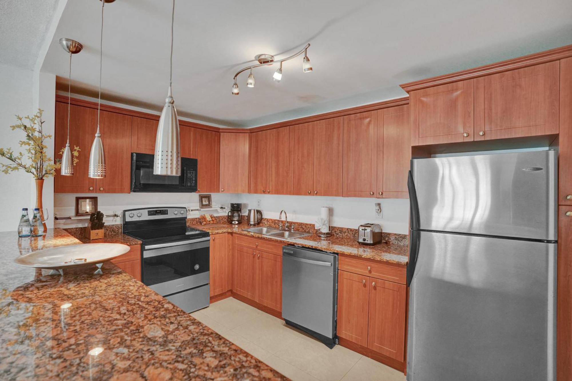 Ocean Reserve Luxury Condos Across From Sunny Isles Beach Miami Beach Buitenkant foto