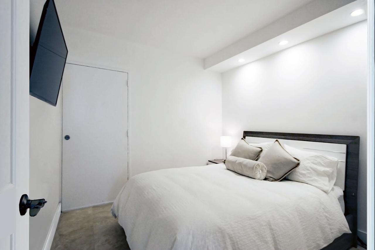 Ocean Reserve Luxury Condos Across From Sunny Isles Beach Miami Beach Buitenkant foto